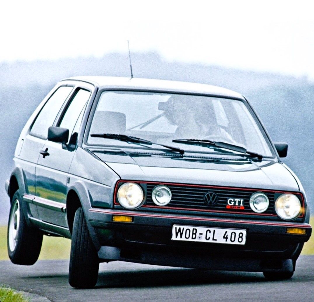 Volkswagen Golf 2