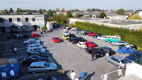 Cars & Coffee