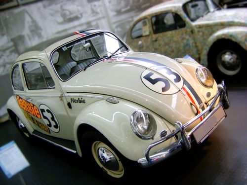 La Volkswagen Coccinelle : LA voiture qui a marqué le 20ème siècle 